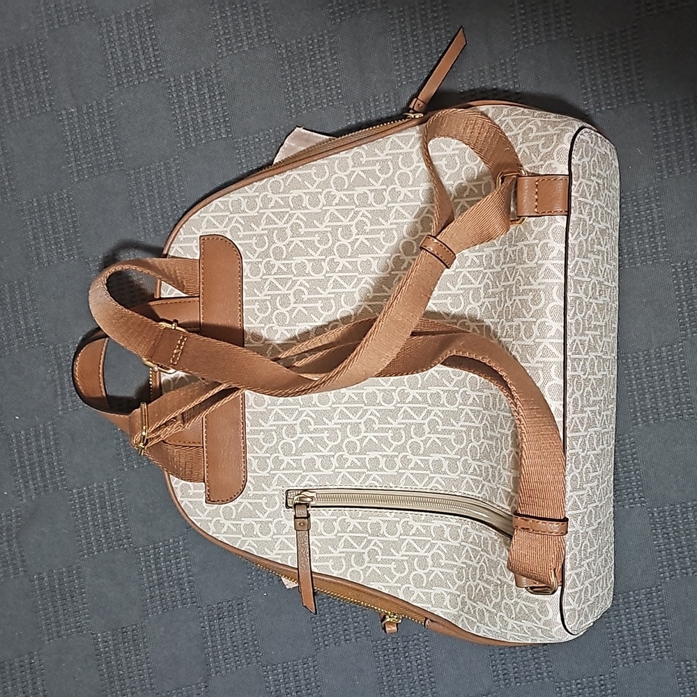 Purse - Picture 2 of 4